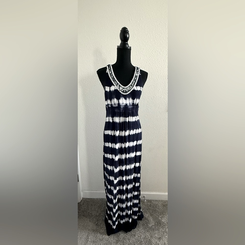 INC International Concepts Blue and White Sleeveless Maxi Sundress size M